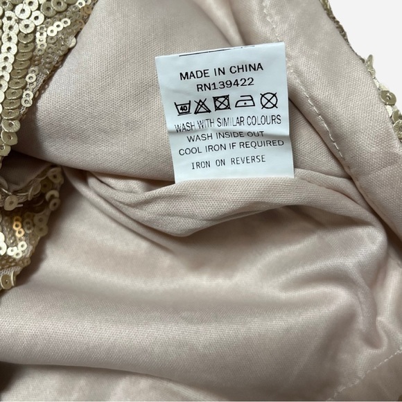 NWT‎ | Tobi Mini Skirt | Gold | Sequin | Small - Picture 7 of 8